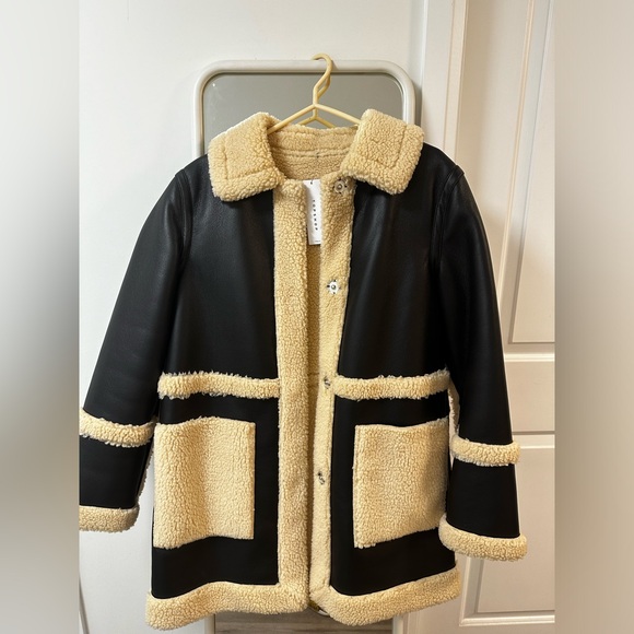 NWT Raven Reversible Faux Shearling Coat. - Picture 2 of 9